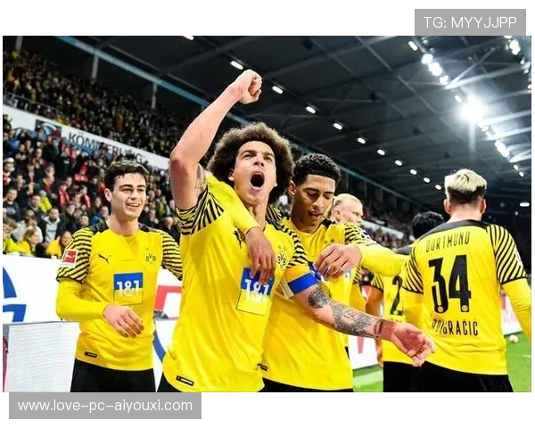 多特中路的无球跑动创造大量空档——从战术洞察到训练与数据的协同